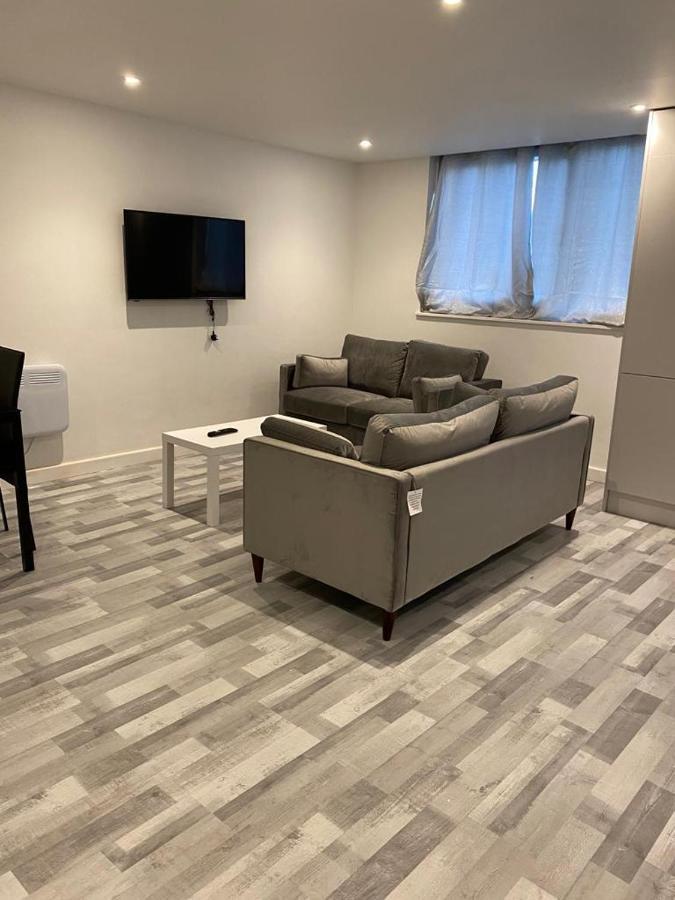 Suites By Rehoboth - Overcomers- Deptford Londres Exterior foto