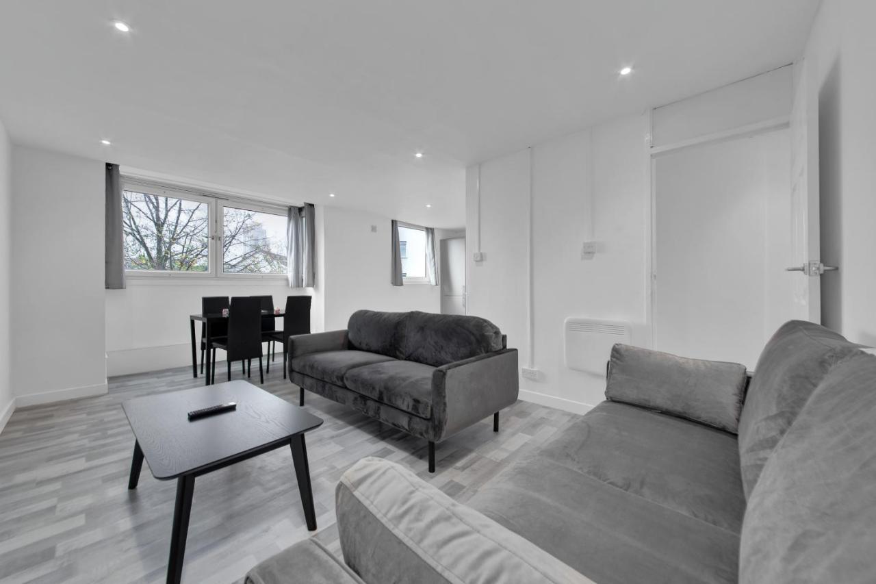 Suites By Rehoboth - Overcomers- Deptford Londres Exterior foto